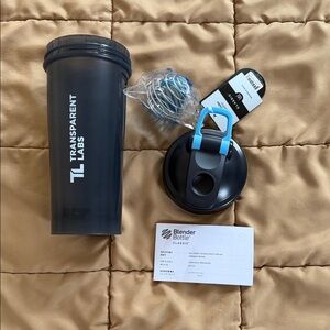 Blender Bottle Classic Shaker Cup - Black